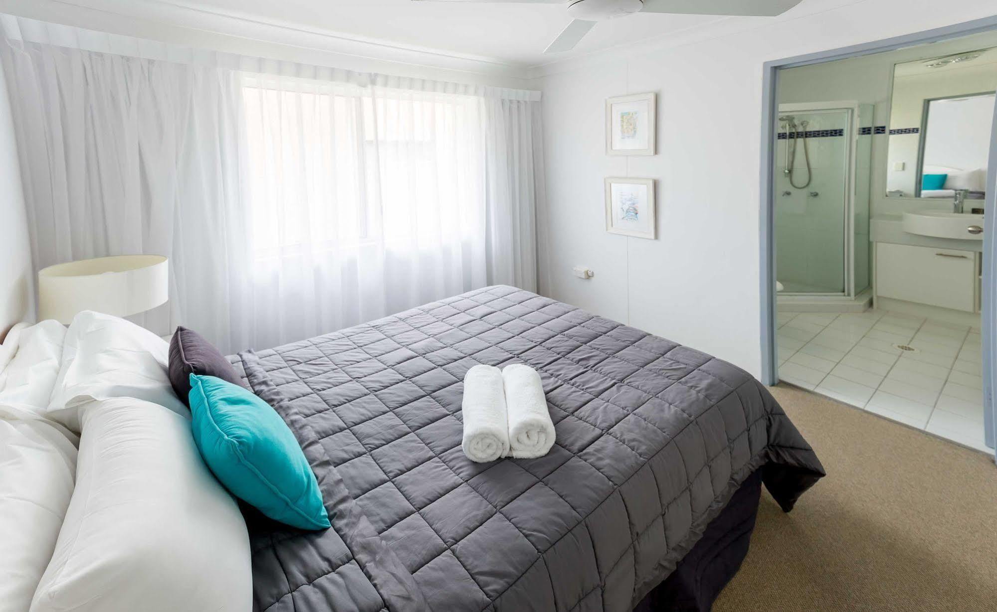 Le Beach Apartments Гоулд Коуст Екстериор снимка